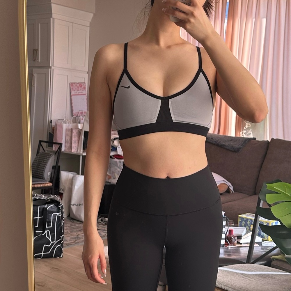 Nike Athletic Training Indy Bra Gray With Black Trim Light Support Size S